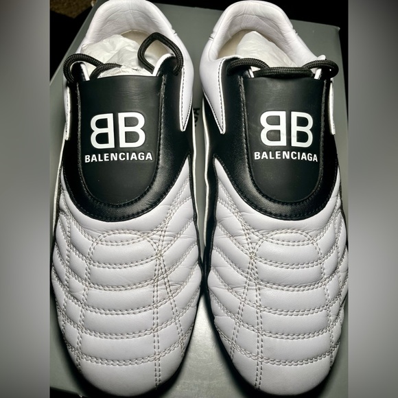 Balenciaga women’s Zen Sneaker MATT LEATH BLACK/ WHITE | Size: C 38 USA SIZE : 8 - Picture 3 of 10